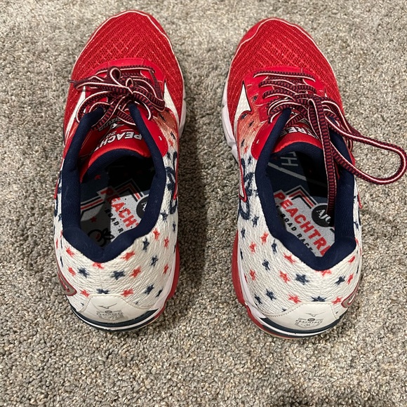 Mizuno Waverider 49th Peachtree Road Race Commemorative Athletic Running Shoes - Picture 4 of 6